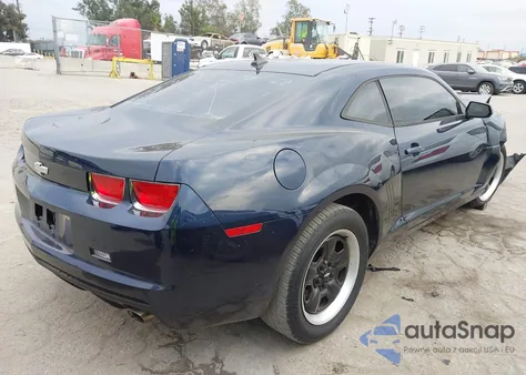 2011 Chevrolet Camaro 1Ls z USA, uszkodzony, nr VIN 2G1FE1EDXB9138143